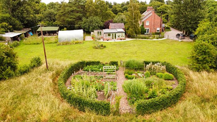 4 Bedroom Detached House For Sale In Alkington, Whitchurch, SY13