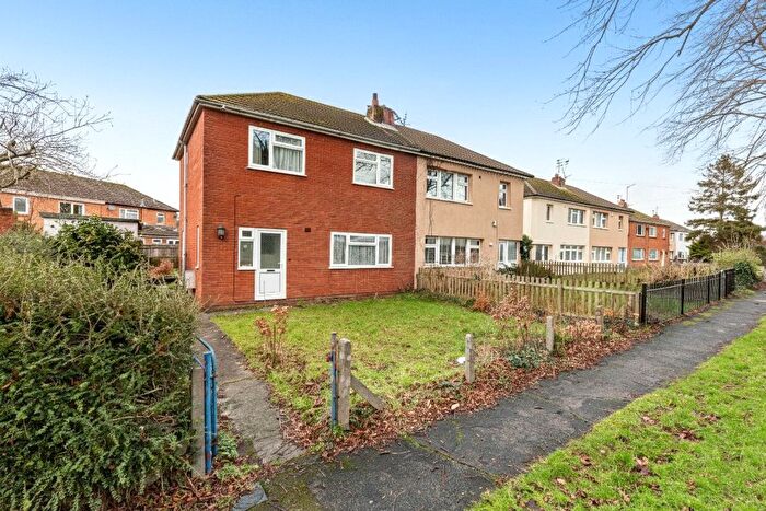 3 Bedroom Semi Detached House For Sale In Begbrook Drive, Frenchay, Bristol, BS16