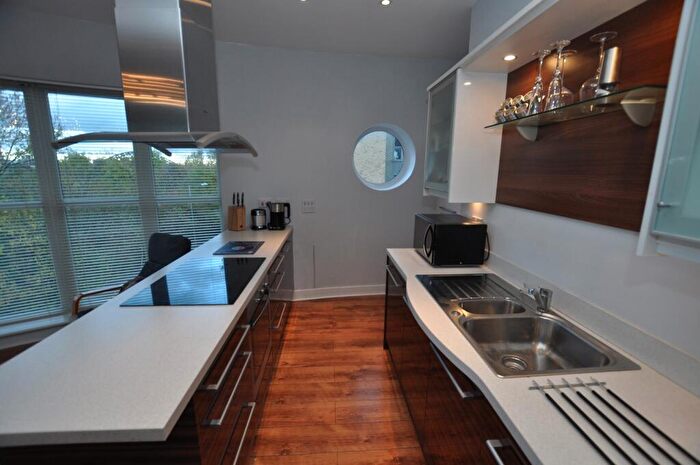 1 Bedroom Apartment To Rent In Tranquil House, Worsdell Drive, Gateshead, NE8