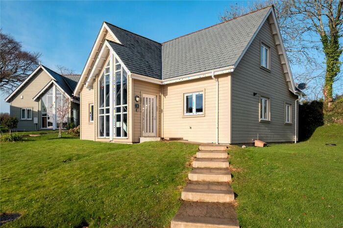 4 Bedroom Detached House For Sale In Trewhiddle, St. Austell, Cornwall, PL26