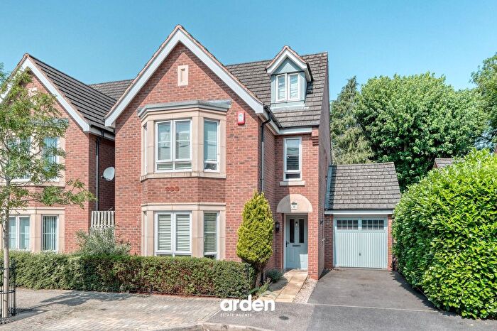4 Bedroom Detached House For Sale In Riverpark Way, Northfield, B31