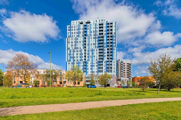 2 Bedroom Flat To Rent In Kd Tower, Cotterells, HP1