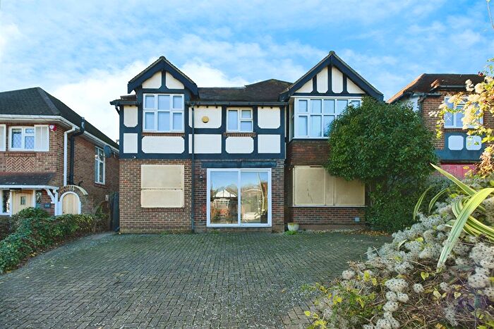 5 Bedroom Detached House For Sale In Goldstone Crescent, Hove, BN3