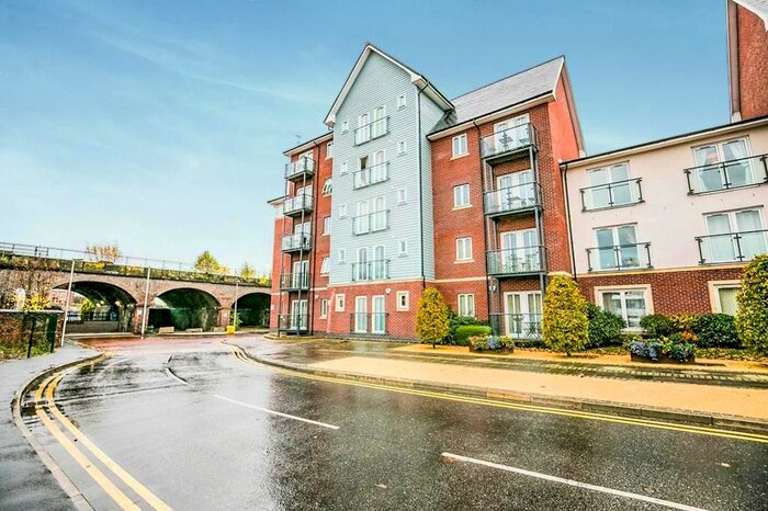 1 Bedroom Flat To Rent In Saddlery Way, Chester, CH1