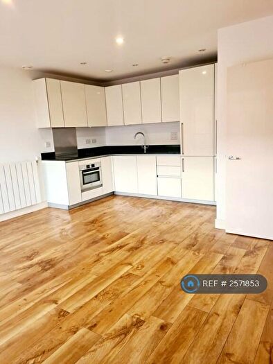 1 Bedroom Flat To Rent In Campbell Court, London, SE9