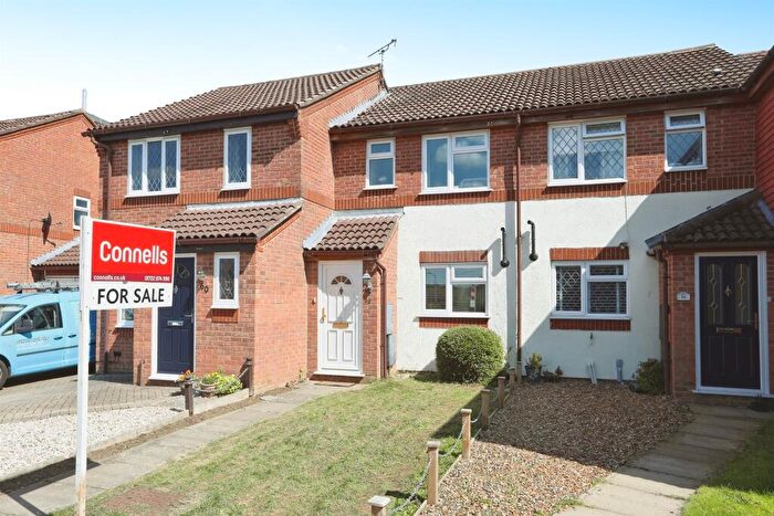 2 Bedroom End Of Terrace House For Sale In Willowmead, Leybourne, West Malling, ME19