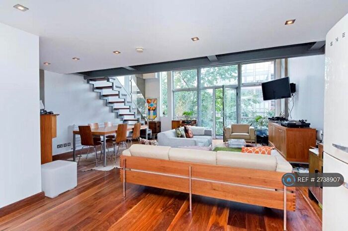 2 Bedroom Penthouse To Rent In Kings Wharf, London, E8