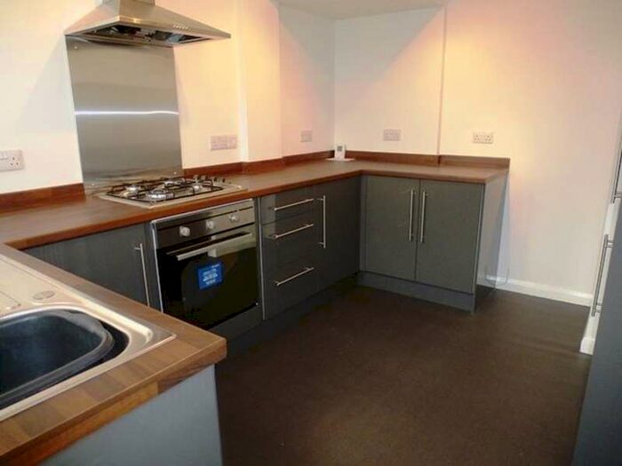 3 Bedroom Semi-Detached House To Rent In 186 Yarlside Road, Barrow-in-furness, LA13