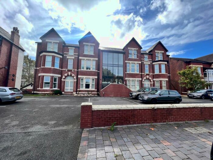 2 Bedroom Apartment To Rent In Lathom Road, Southport, Merseyside, PR9