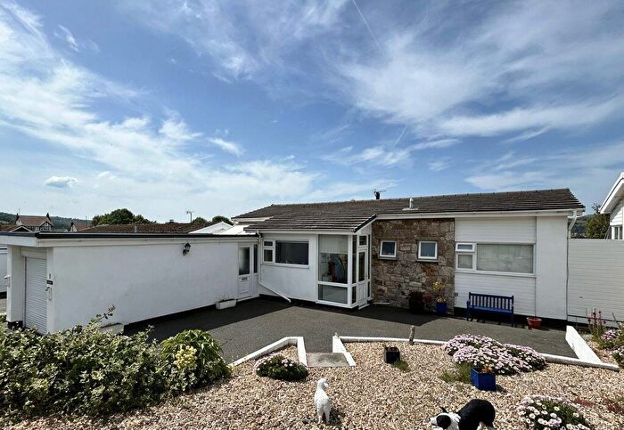 3 Bedroom Detached Bungalow For Sale In Rochester Way, Rhos On Sea, LL28