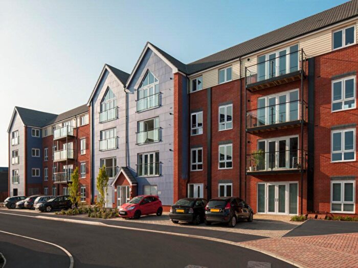 2 Bedroom Apartment To Rent In Chadwick Road, Langley, SL3