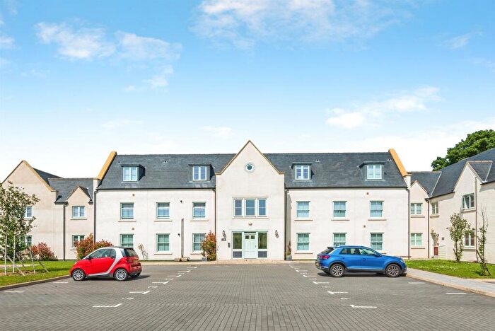2 Bedroom Apartment For Sale In Windrush Heights, Windrush, Burford, OX18