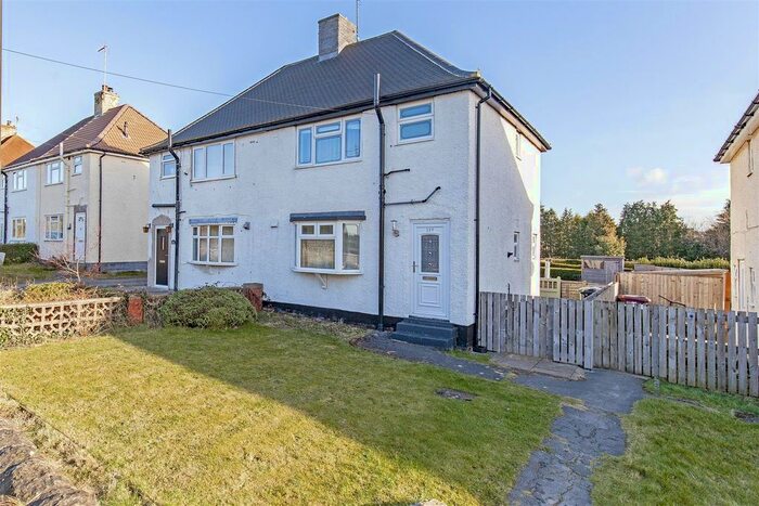 3 Bedroom Semi-Detached House To Rent In Clay Lane, Clay Cross, Chesterfield, S45