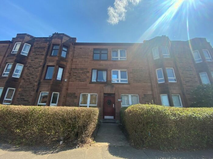 2 Bedroom Flat To Rent In Paisley Road West, Cardonald, Glasgow, G52