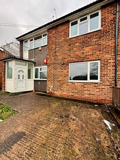 2 Bedroom Maisonette To Rent In Hanbury Road, West Bromwich, B70