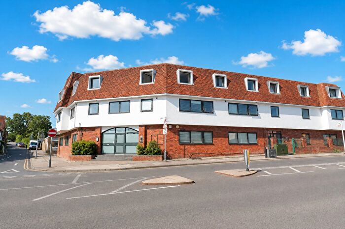 2 Bedroom Apartment For Sale In East Street, Colchester, Colchester, CO1