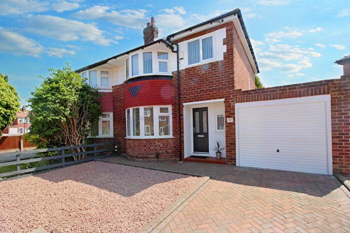 3 Bedroom Semi-Detached House To Rent In Kenilworth Road, Cheadle Heath, SK3