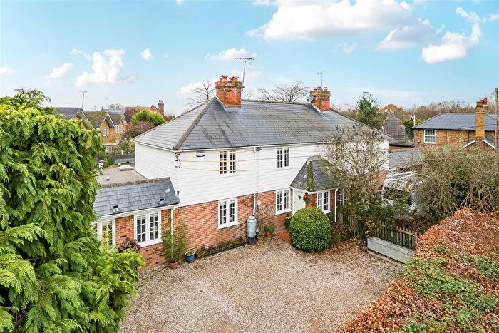 5 Bedroom Semi Detached House For Sale In Hunton Road, Marden, Tonbridge, TN12