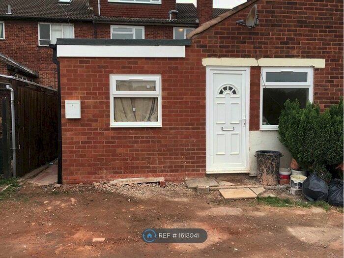 1 Bedroom Flat To Rent In Clarence Road, Sutton Coldfield, B74