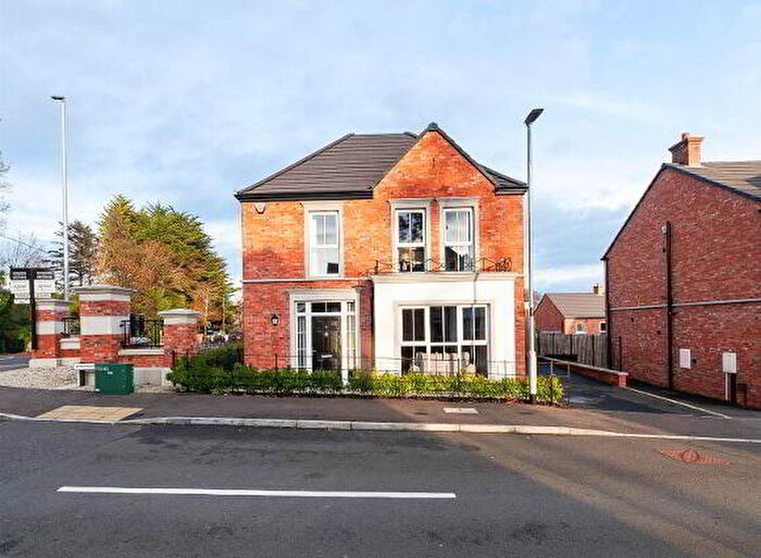 4 Bedroom Detached House For Sale In Lesley Chase, Greenisland, BT38