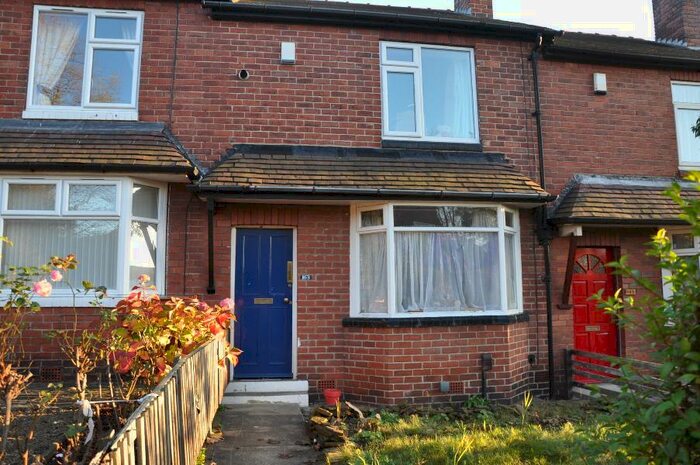 2 Bedroom Terraced House To Rent In St. Michaels Lane, Burley, Leeds, LS4