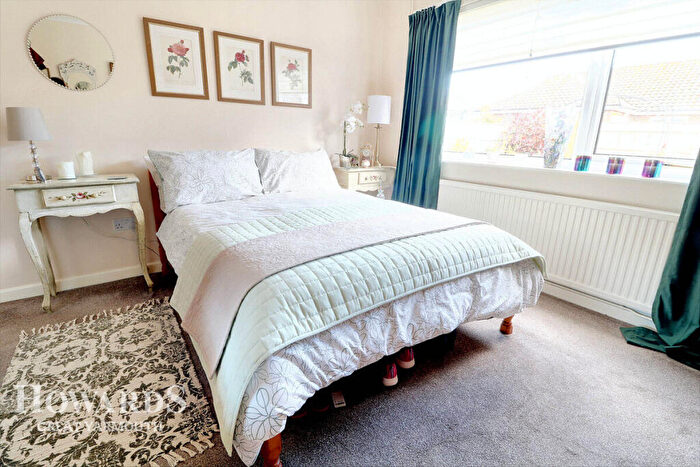 3 Bedroom Detached Bungalow For Sale In Thurne Rise, Martham, NR29