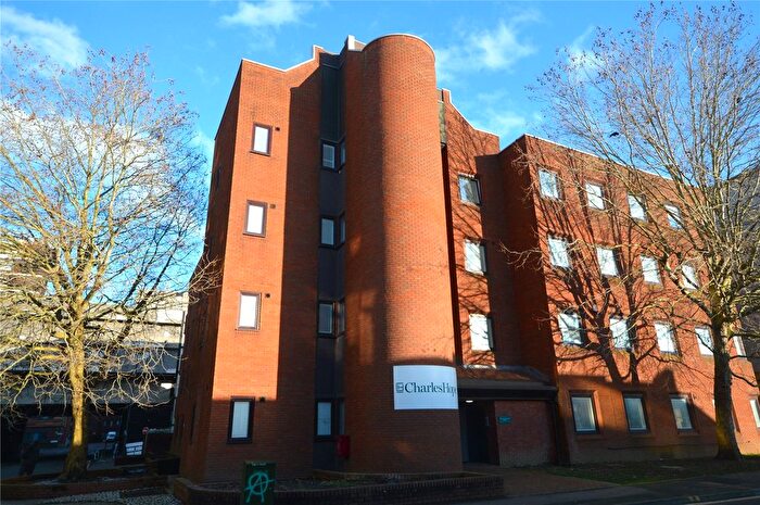 2 Bedroom Flat To Rent In Sanford Street, Swindon, SN1