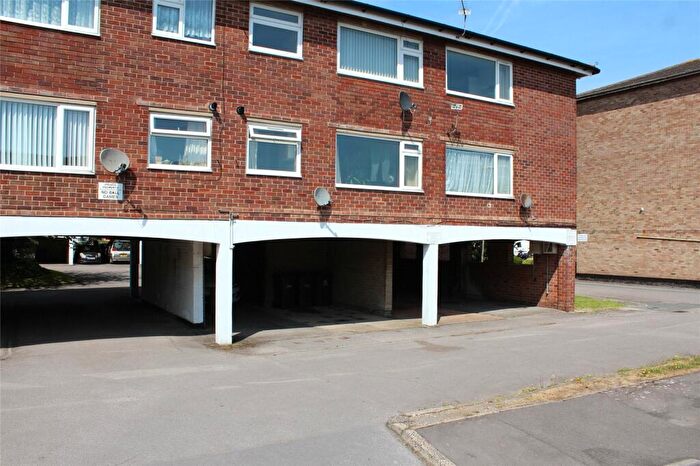 1 Bedroom Maisonette To Rent In The Forum, Chidham Close, Havant, Hampshire, PO9