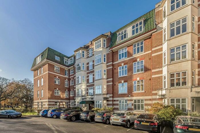 3 Bedroom Flat To Rent In Haven Green, London, W5