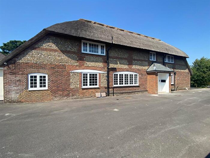 2 Bedroom Flat For Sale In Ferringham Lane, Ferring, Worthing, BN12