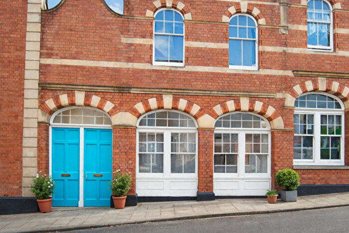 2 Bedroom Flat To Rent In Hillgrove Street, Stokes Croft, BS2