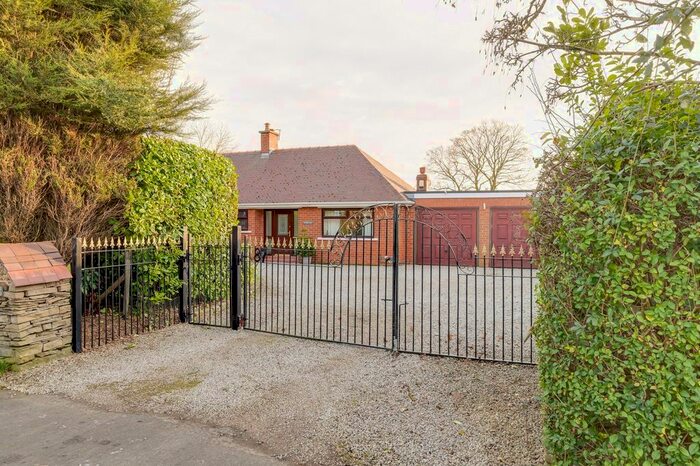 4 Bedroom Detached Bungalow For Sale In Southport Road, Eccleston, PR7