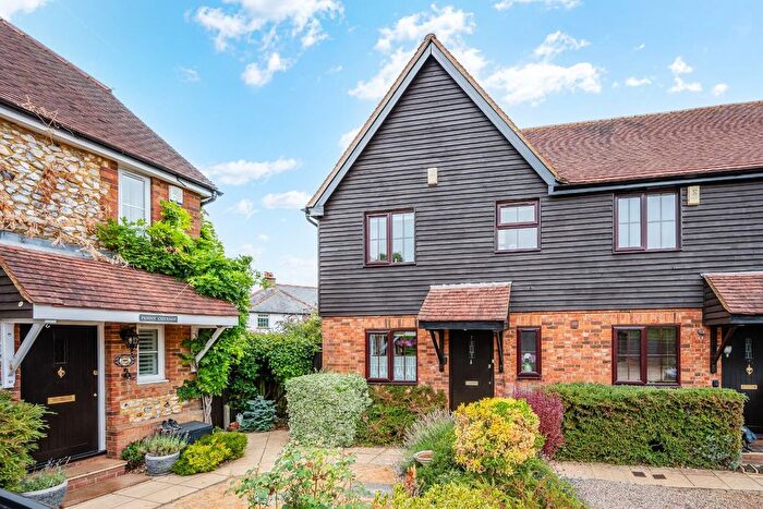 3 Bedroom End Of Terrace House For Sale In Pond Farm Close, Walton On The Hill, KT20