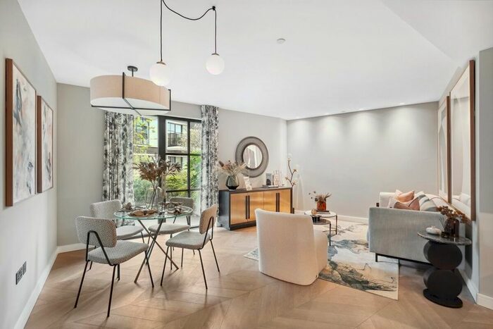 2 Bedroom Flat To Rent In Cleveland Street, Fitzrovia, W1T