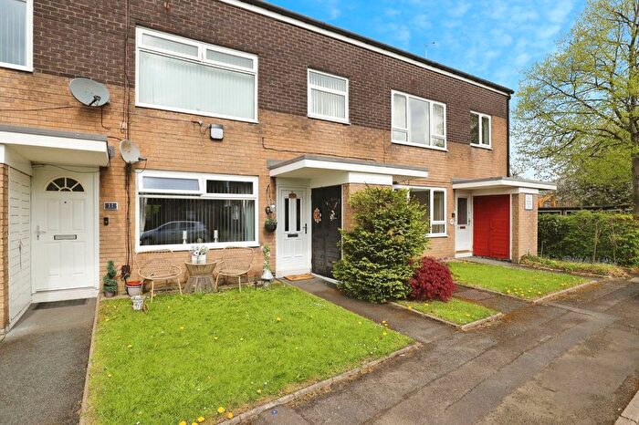 1 Bedroom Flat To Rent In Millwood Court, Bury, BL9