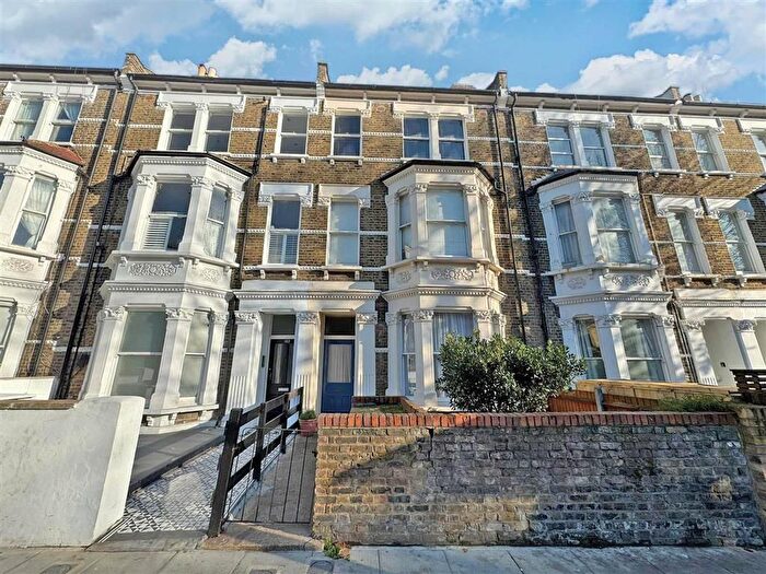 1 Bedroom Flat For Sale In Fernhead Road, Maida Vale, W9