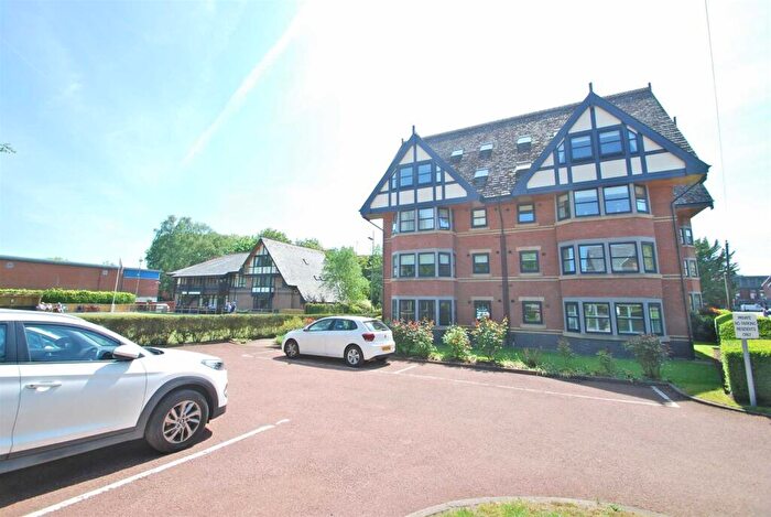 2 Bedroom Apartment To Rent In Hawthorn Green, Kennerleys Lane, Wilmslow, SK9