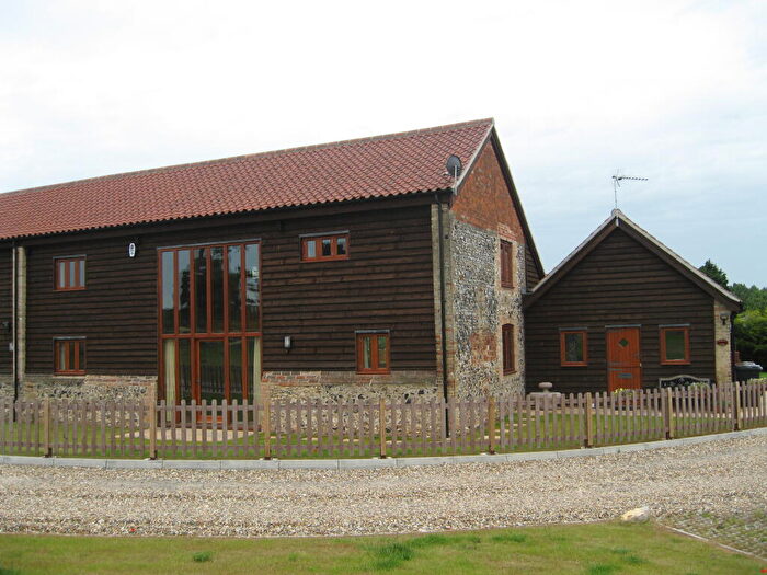 4 Bedroom Barn Conversion To Rent In Icklingham, Suffolk, IP28