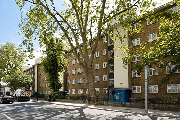 4 Bedroom Flat To Rent In Bernard Shaw Court, St. Pancras Way, Camden, NW1