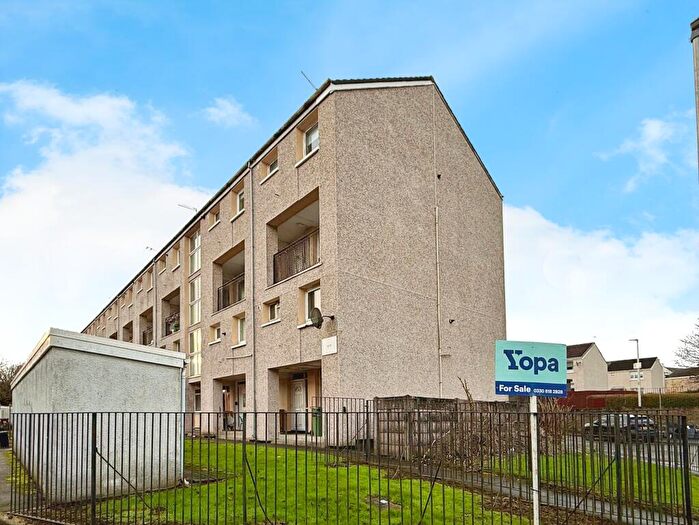 2 Bedroom Maisonette For Sale In Brownsdale Road, Glasgow, G73