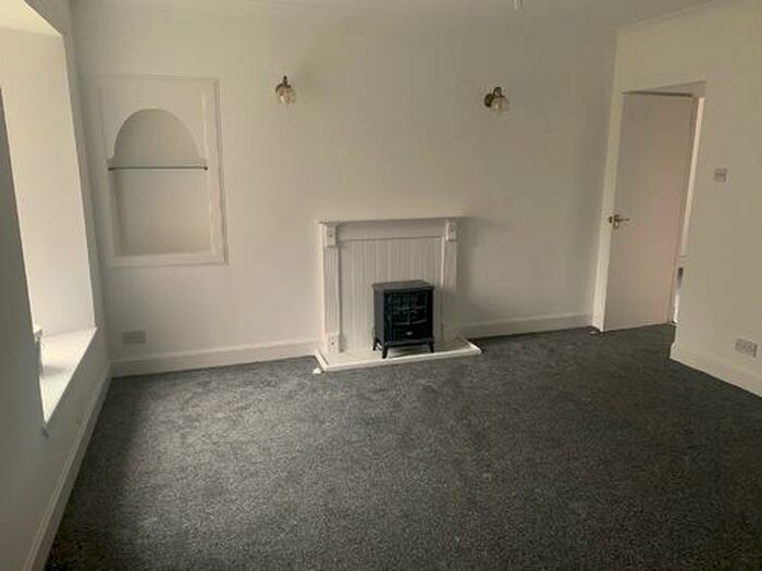 3 Bedroom Flat To Rent In Union Street, Brechin, DD9