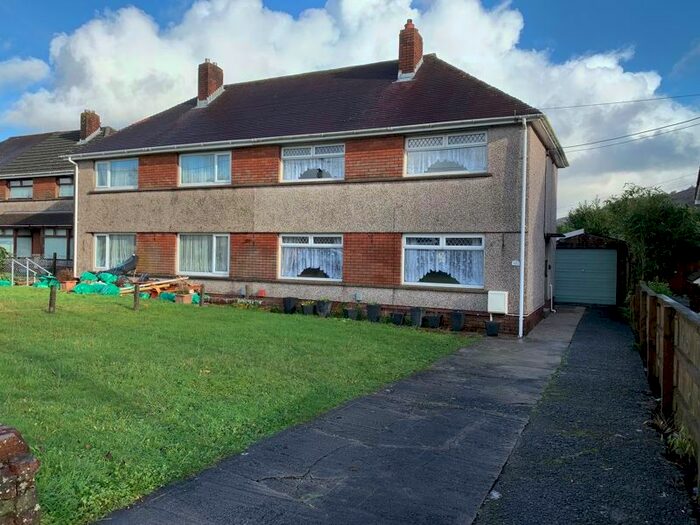 3 Bedroom Semi-Detached House For Sale In Heol Y Glo, Tonna, Neath, SA11