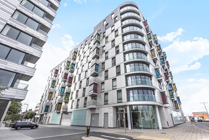 1 Bedroom Flat For Sale In Central Reading, Berkshire, RG1
