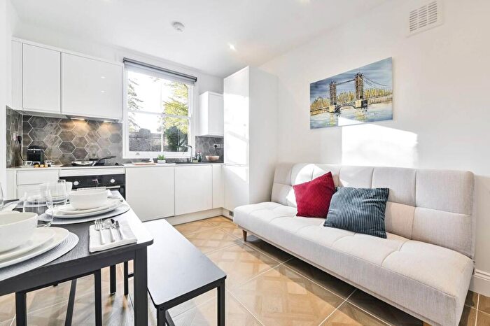 2 Bedroom Flat To Rent In Finborough Road, Chelsea, London, SW10