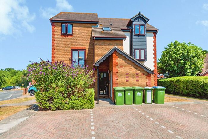 1 Bedroom Flat For Sale In Unwin Close, Southampton, SO19
