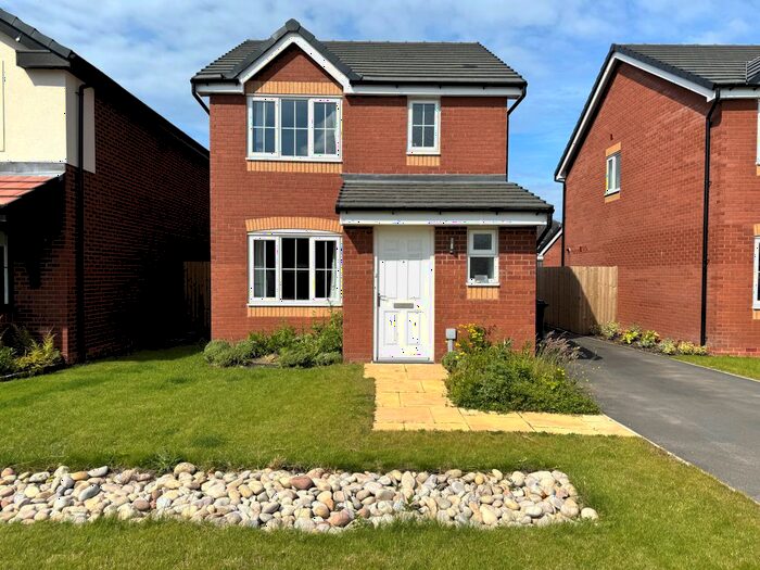 3 Bedroom Detached House To Rent In Rowan Avenue, Blackpool, FY4