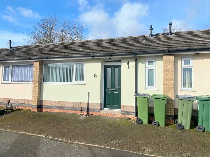 1 Bedroom Bungalow To Rent In Maytree Close, Leicester, LE9