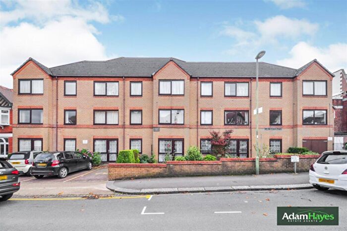 1 Bedroom Retirement Property For Sale In Friern Park, North Finchley, N12