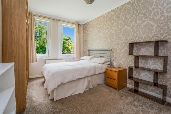 2 Bedroom Flat To Rent In Warriston Road, Canonmills, Edinburgh, EH7