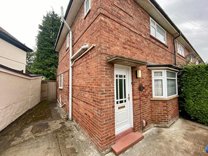 4 Bedroom Semi Detached House To Rent In Grays Road, Headington, East Oxford, Oxford, OX3